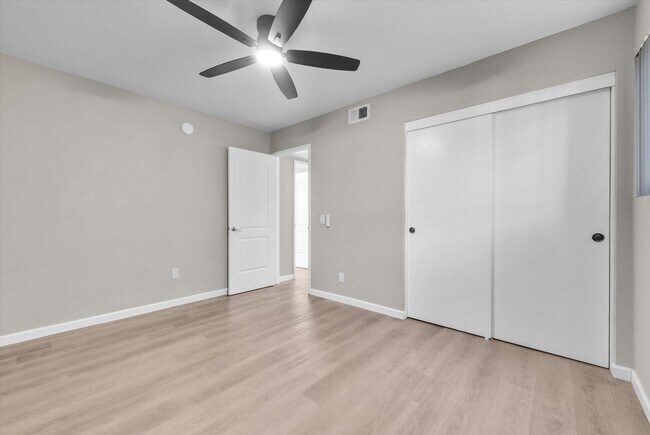 Building Photo - 10472 Chapman Ave