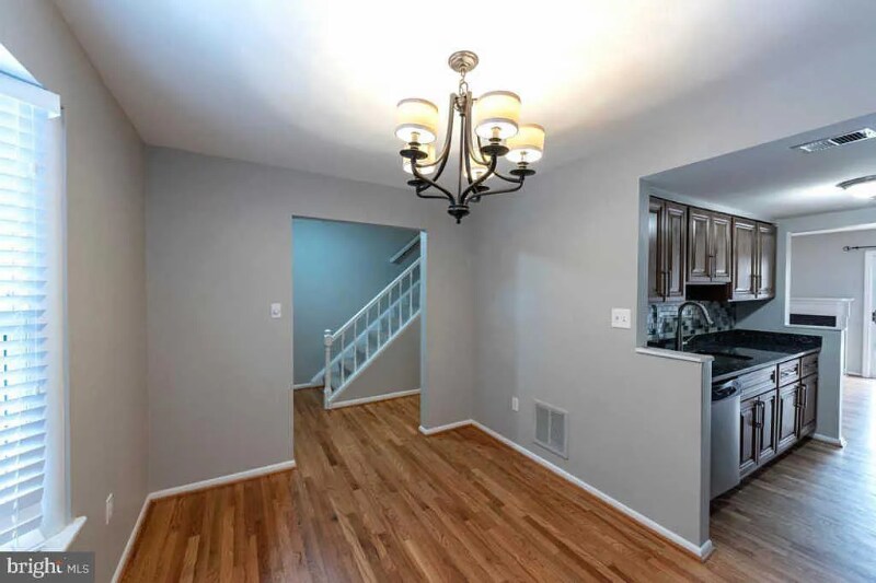 Building Photo - 6396 Shaundale Dr