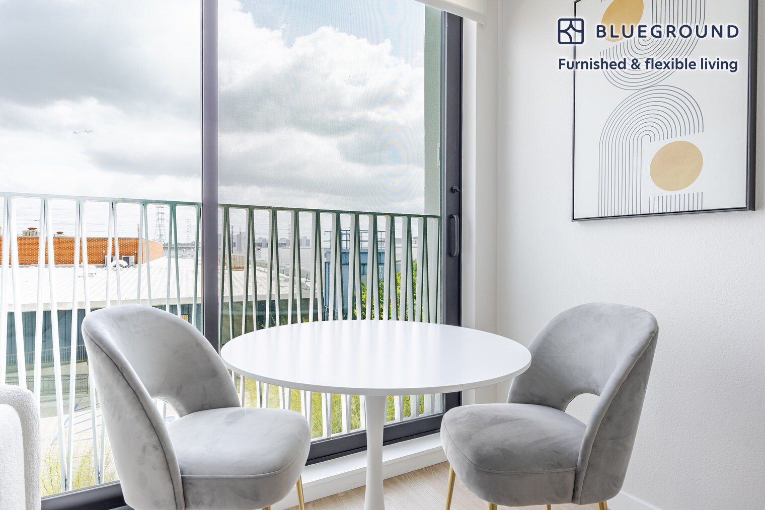 Building Photo - 200 Mesnager St