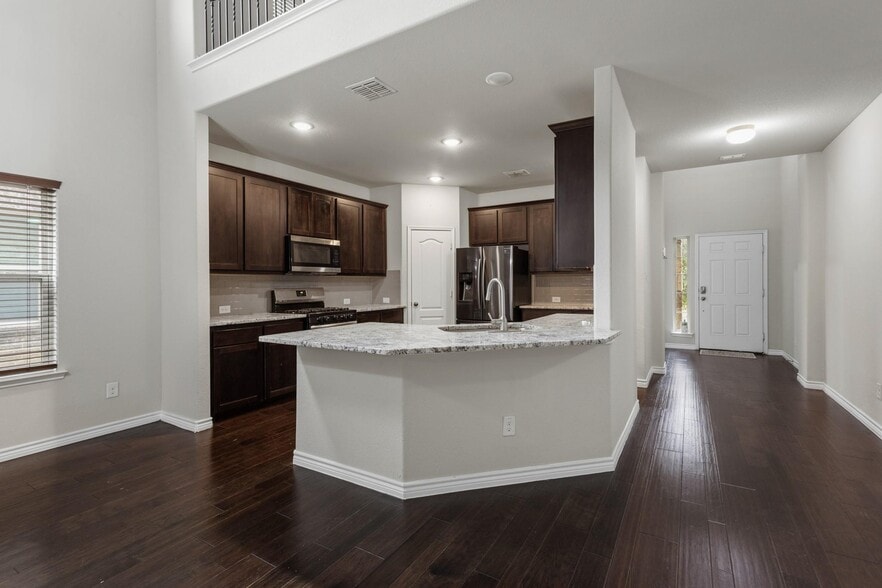 Building Photo - 3732 Fossil Tree Ln