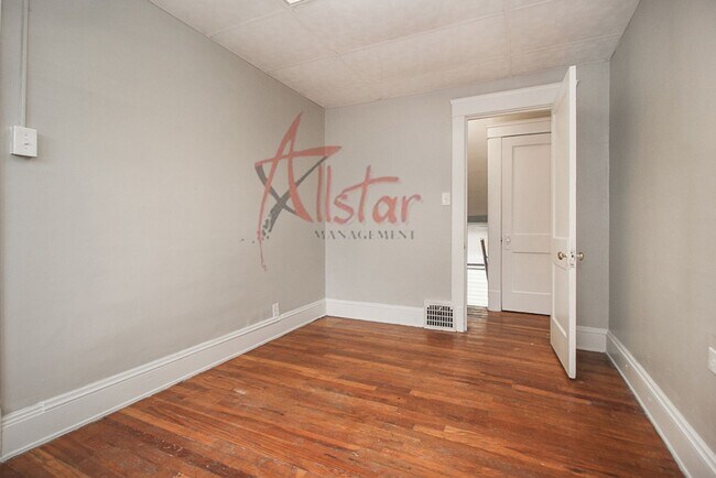 Building Photo - 3821 Delmore Rd