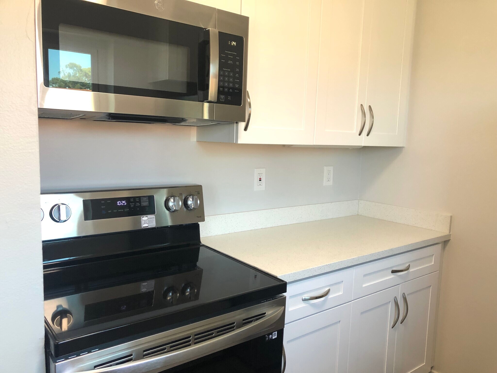 Building Photo - 504 Richmond Dr