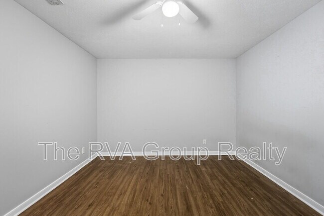 Building Photo - 204 Liberty Ave