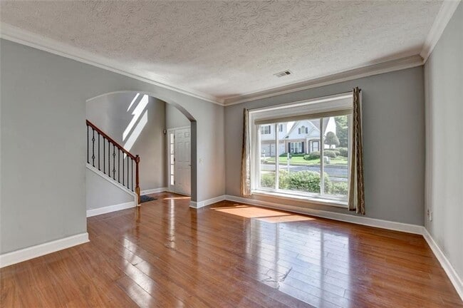 Building Photo - 702 Ashley Glen Ln