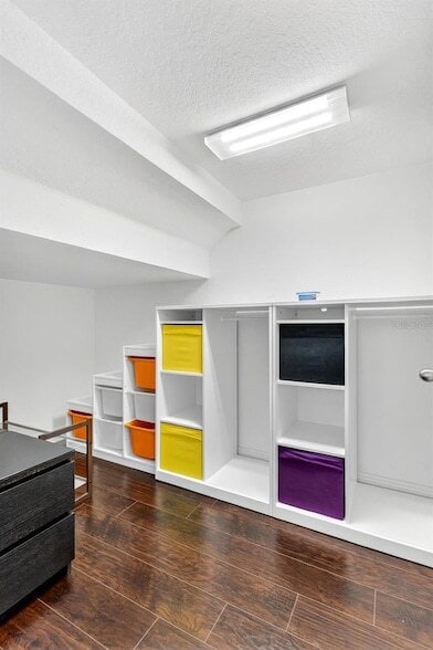 Building Photo - 8443 Karrer Ter