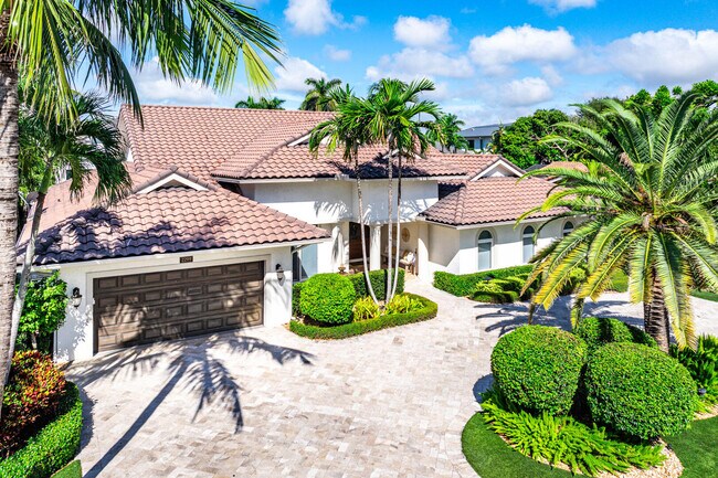 Building Photo - 2299 W Silver Palm Rd