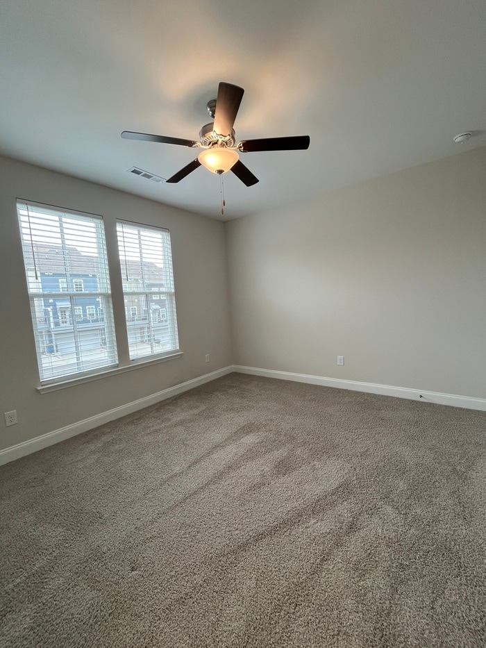 Building Photo - 1662 Carson Meadows Ln