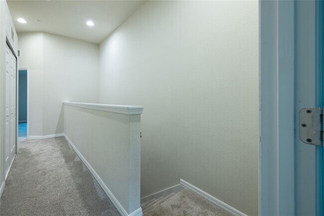 Building Photo - 1280 Pavia Dr