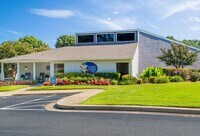 Building Photo - Rivercreek Apartments