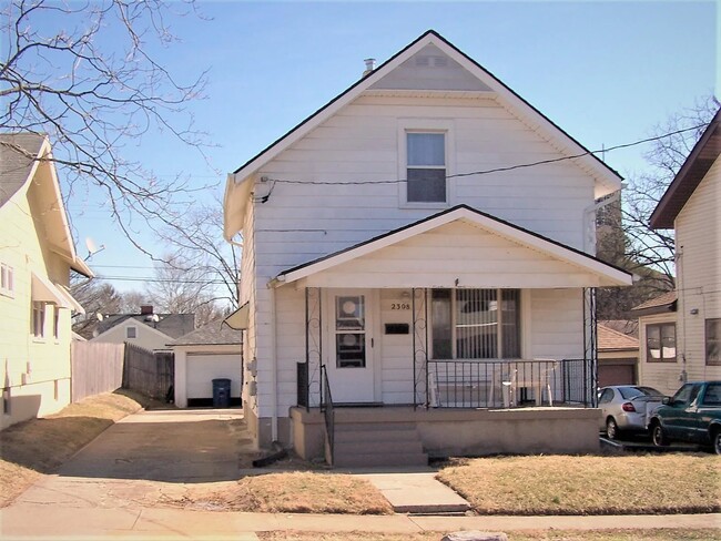 Building Photo - 2308 Fauver Ave