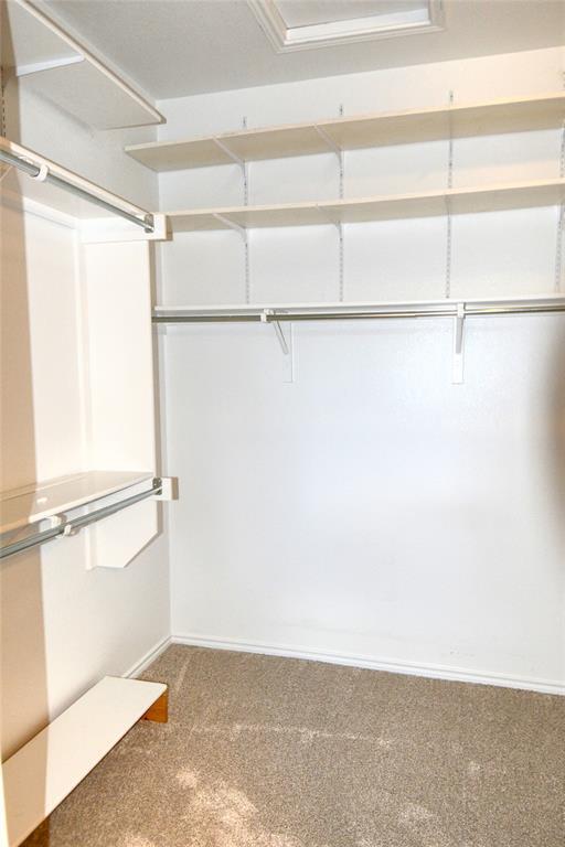 Building Photo - 115 Dickens Cir