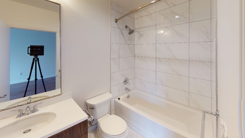 Building Photo - 3550 W 6th St