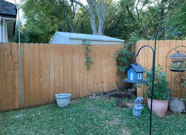 Building Photo - 15721 Wheelhorse Trail