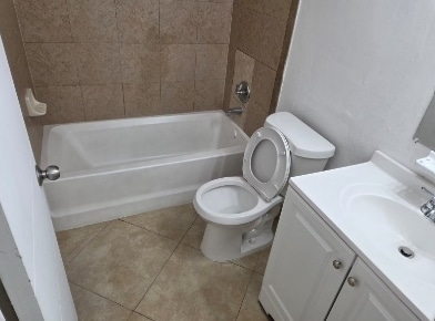 Building Photo - 401 SW 13th Pl