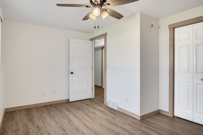 Building Photo - Cardinal Ave