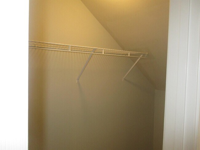 Building Photo - 157 Olde Towne Way