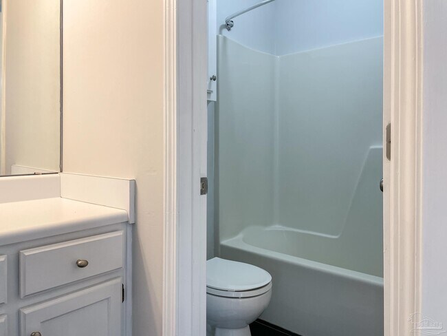 Building Photo - 7045 Weatherwood Dr