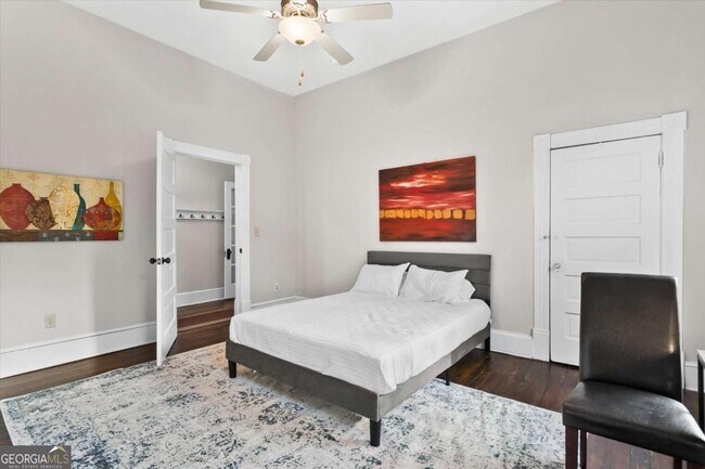 Building Photo - 867 Beecher St SW