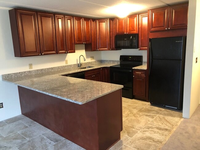 Building Photo - 46 Cochituate Rd