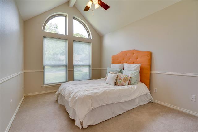 Building Photo - 2942 Woodland Hills Dr