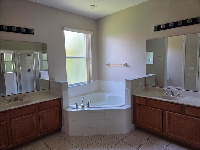 Building Photo - 2770 Boat Cove Cir