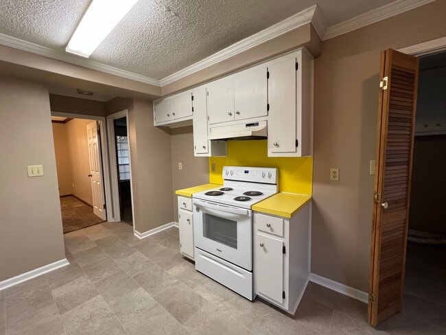 Building Photo - Home for rent in Prattville