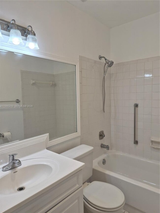 Building Photo - 1752 NW 74th Ave