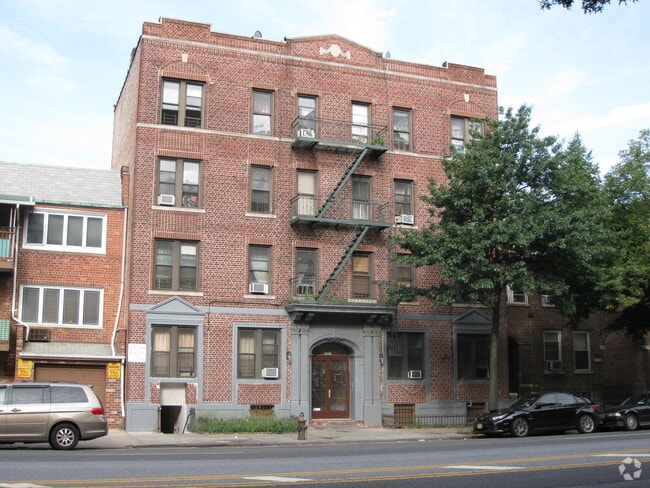 Building Photo - Ruth Court