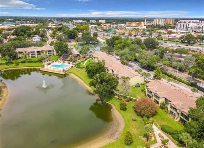 Building Photo - 1 Escondido Cir