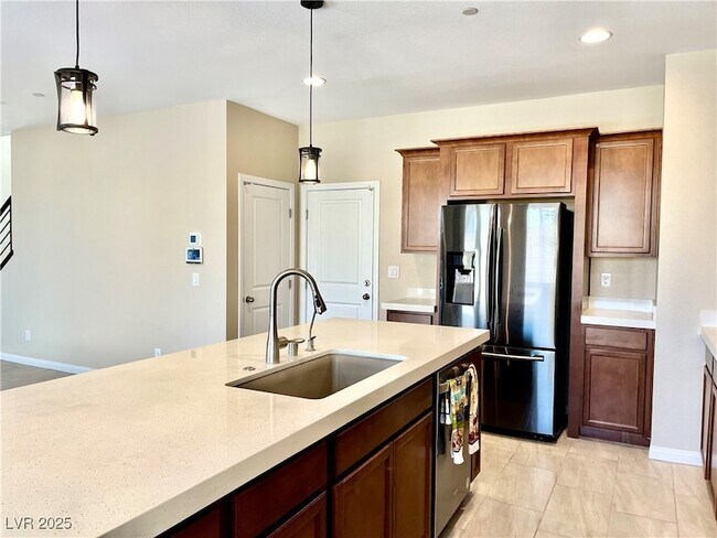 Building Photo - 8819 Burray St