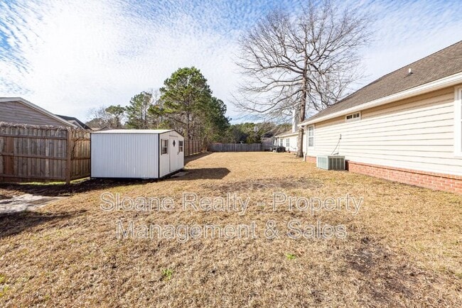 Building Photo - 7856 High Maple Cir