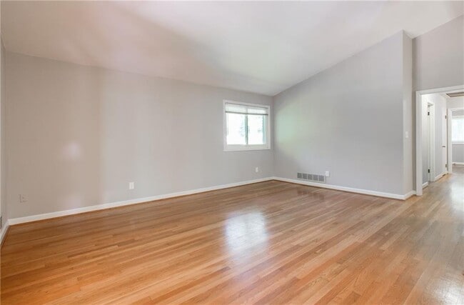 Building Photo - 1863 Merrimac Ct NE