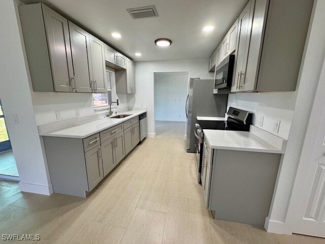 Building Photo - 708 SE 11th Pl
