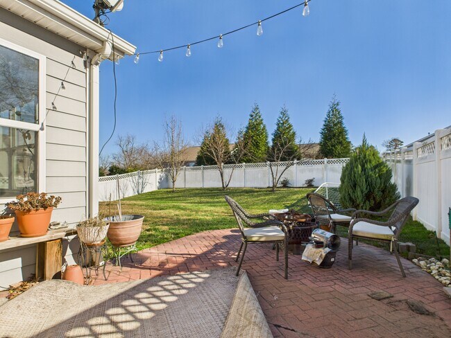 Building Photo - 13820 Netherton Ln