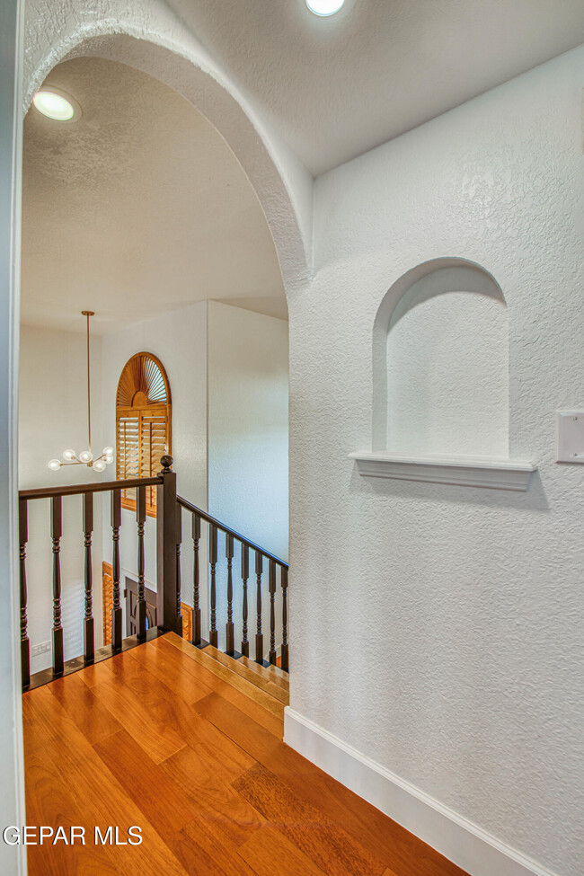 Building Photo - 6205 Brisa Del Mar Dr
