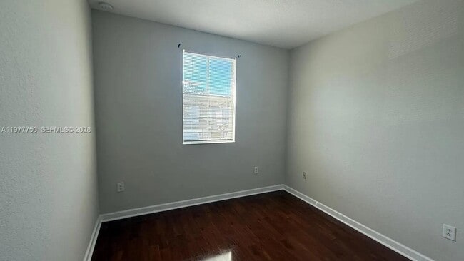 Building Photo - 7655 NW 116th Ave