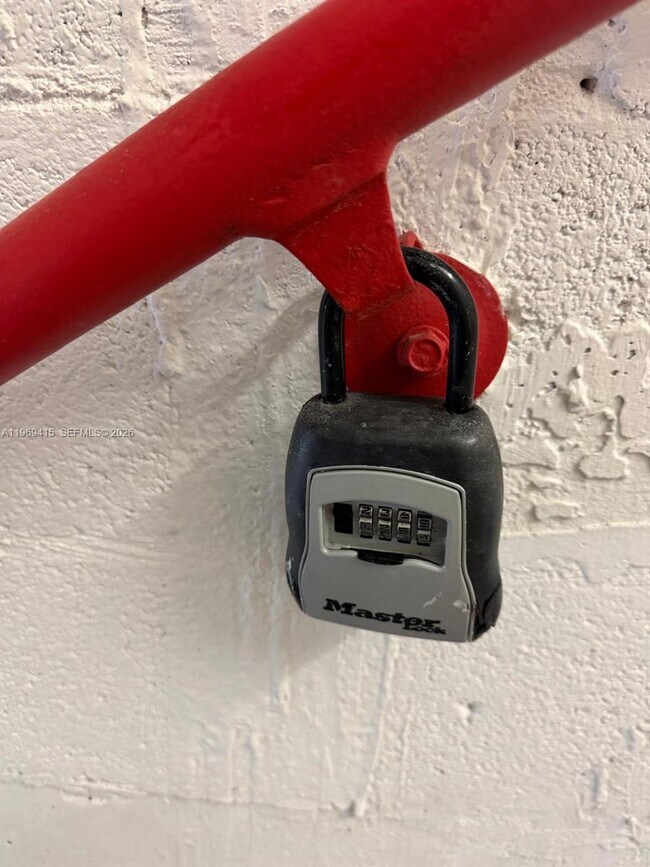 Building Photo - 7266 SW 88th St