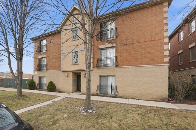 Building Photo - 3423 Ridgeland-102