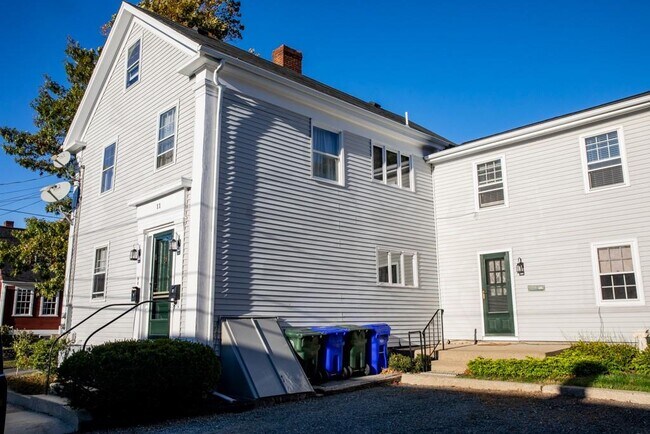 Building Photo - 11 Milk St