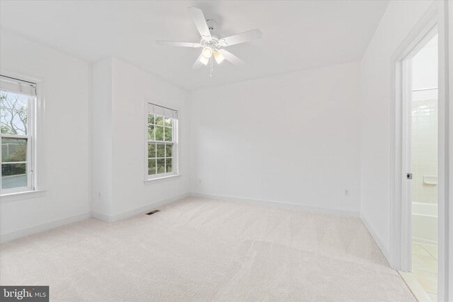 Building Photo - 8901 Hargrove Ct