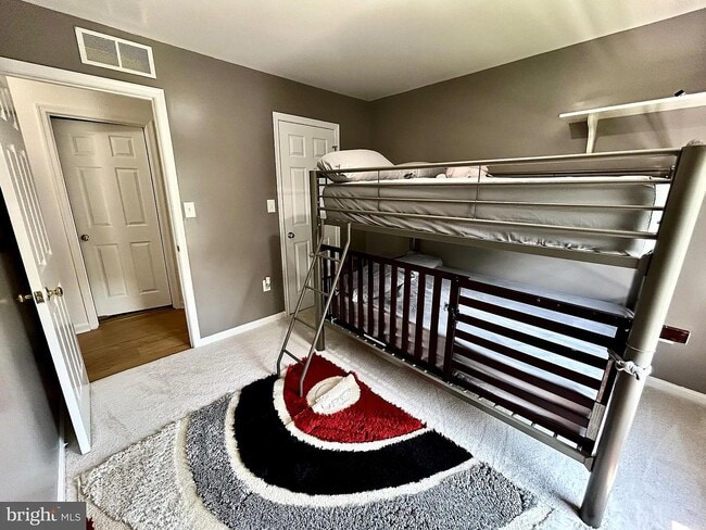 Building Photo - 358 Stonehedge Ln