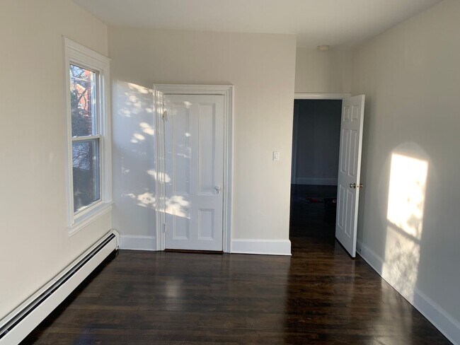 Building Photo - 38 Summer St