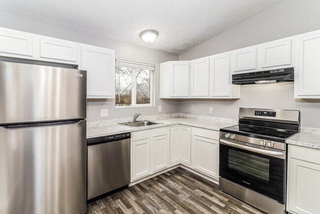 Building Photo - Cozy 3-Bedroom Home in Cincinnati, OH