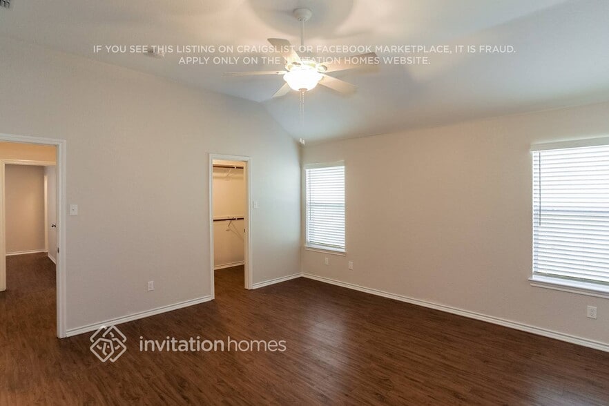 Building Photo - 2815 Arabian Ln