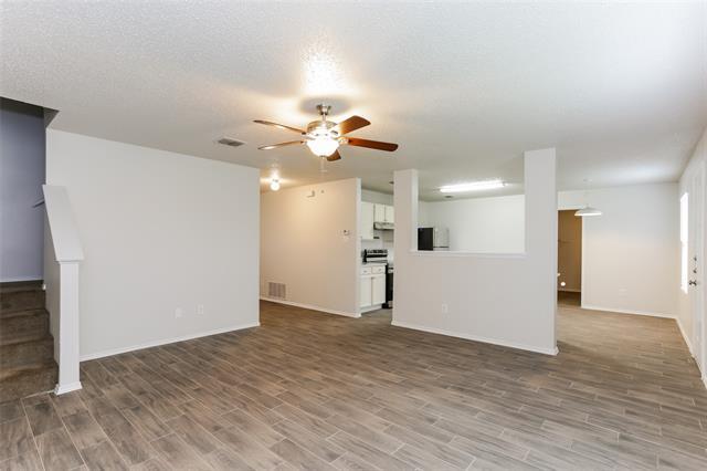 Building Photo - 6816 Meadow Way Ln