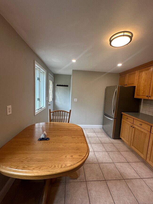 Building Photo - 30 Wiltan Dr