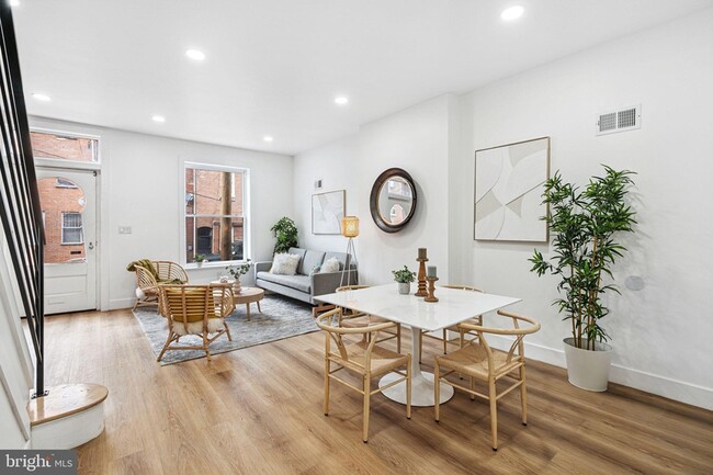 Building Photo - 908 Reed St