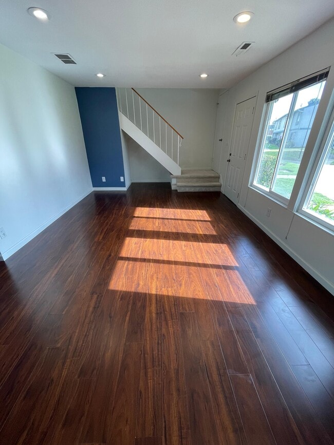 Building Photo - 34591 Bluestone Common