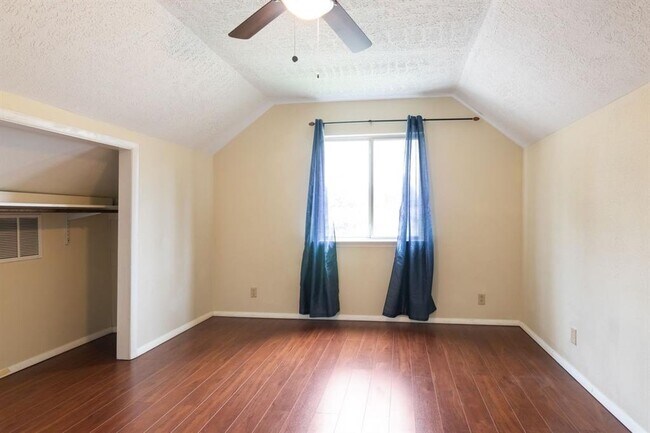 Building Photo - 17423 Baronshire Dr