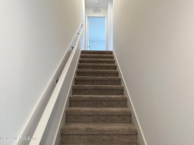 Building Photo - 3999 Bay Hawk Ct